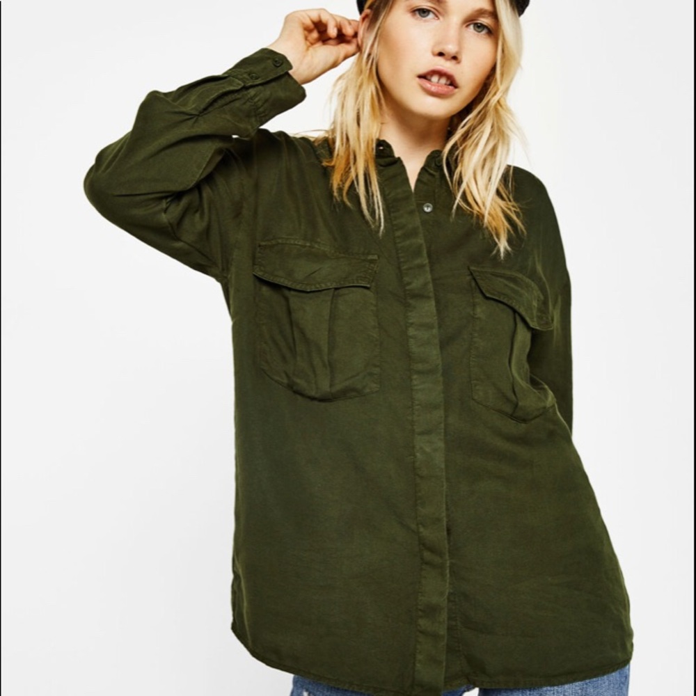 BERSHKA BUTTON BLOUSE OLIVE LONG SLEEVE Medium NWT